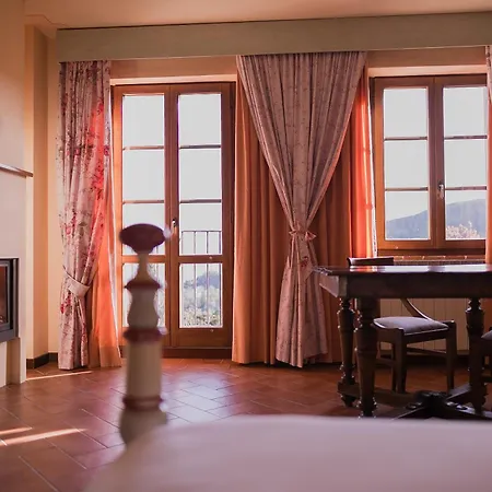 Venkovský dům Borgo I Tre Baroni - & Poppi