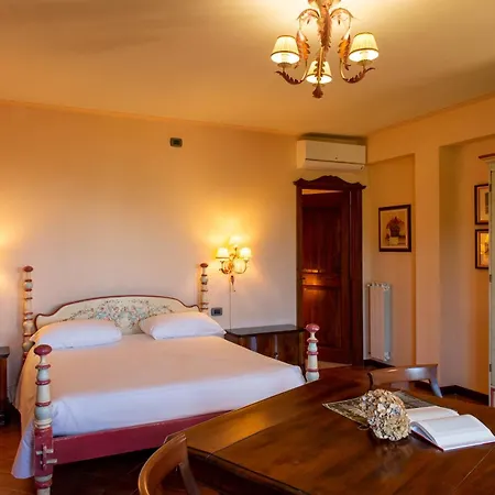 Borgo I Tre Baroni - & *